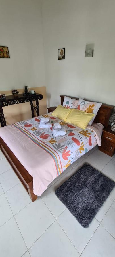Ja-Elas French Touch Bed & Breakfast ภายนอก รูปภาพ